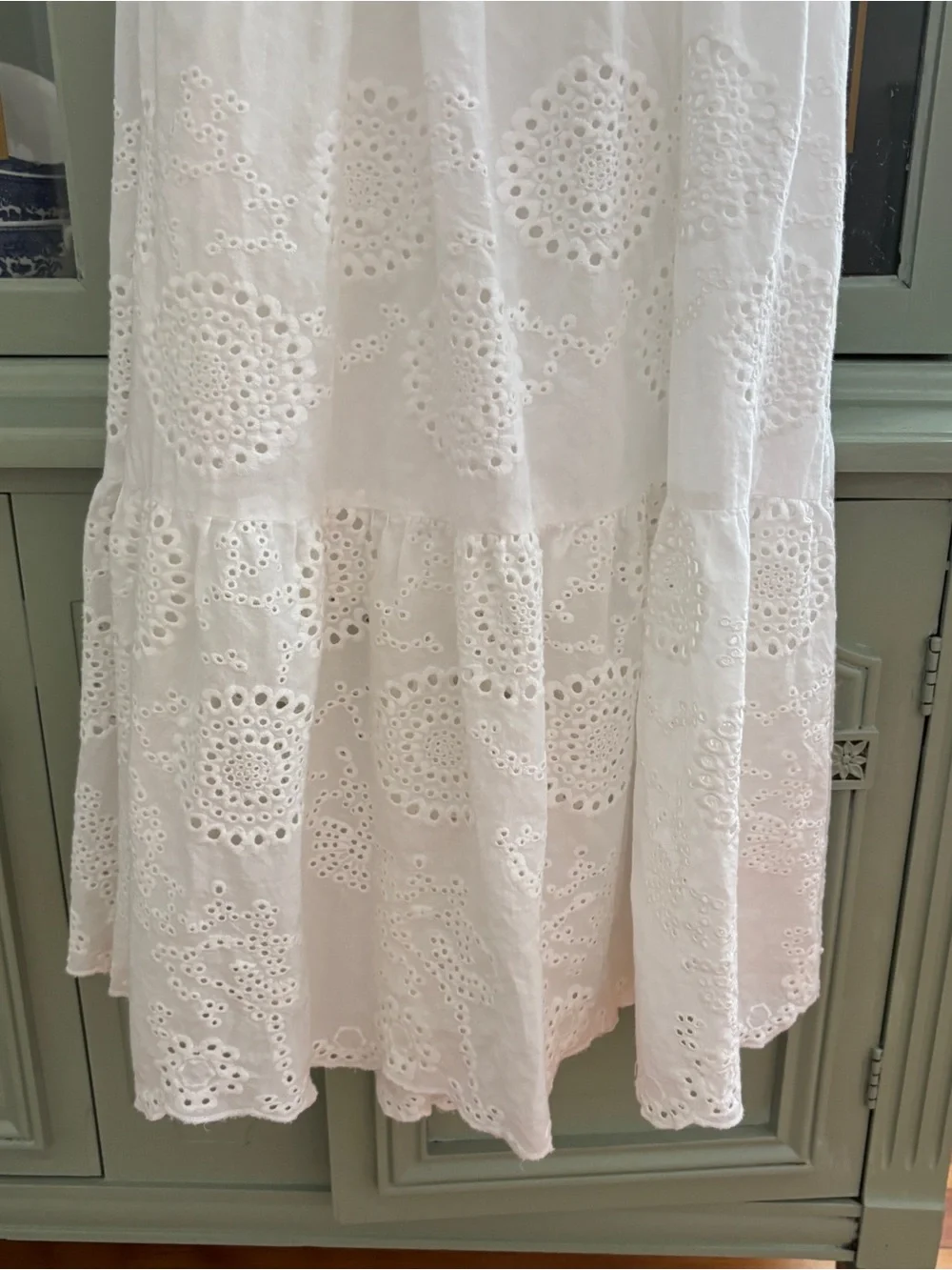 ASTR The Label The Cottage Eyelet MIDI Dress in White, Womens S